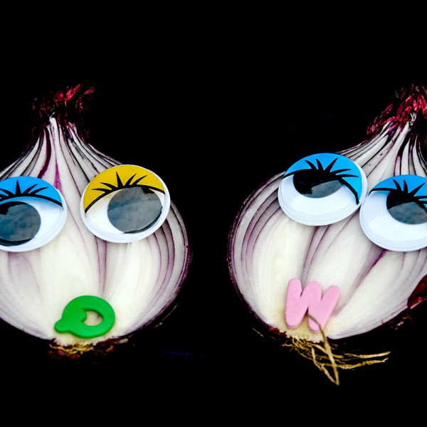 onions with googly eyes