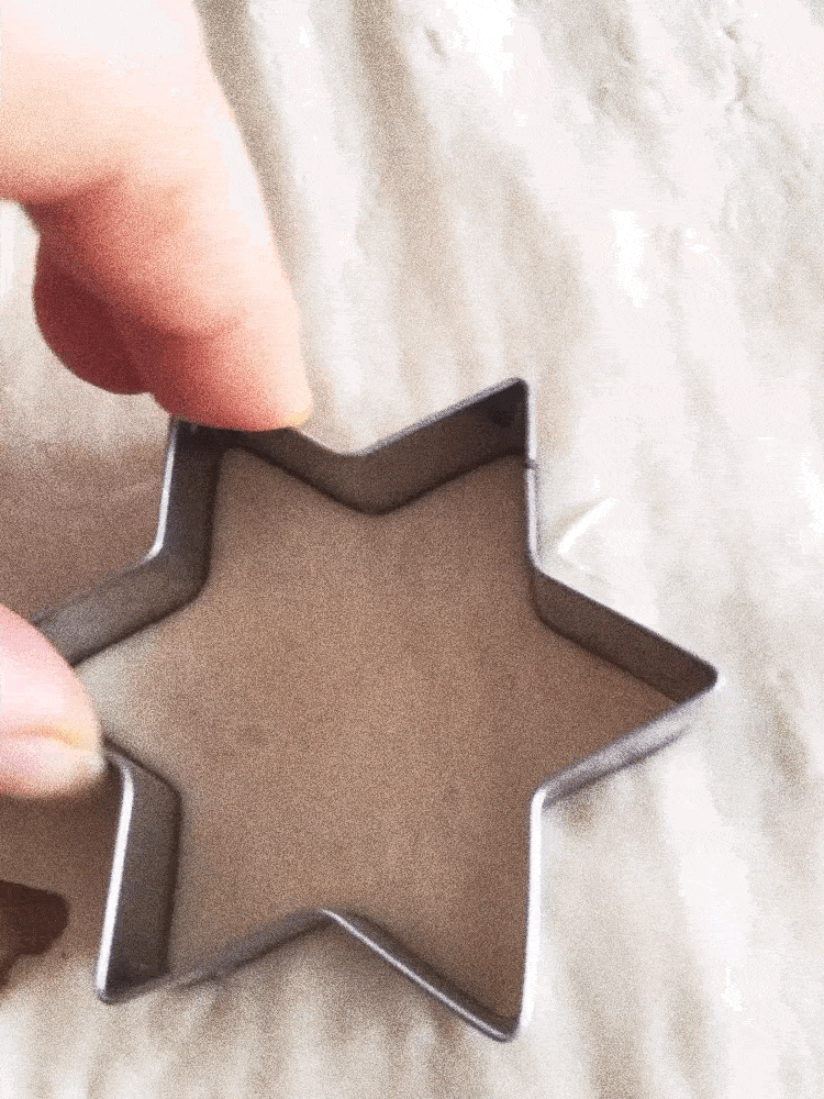 pastry cutter