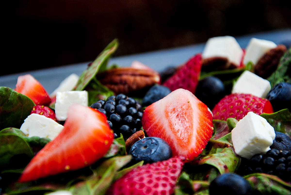 strawberry, blueberry, blackberry and spinach salad